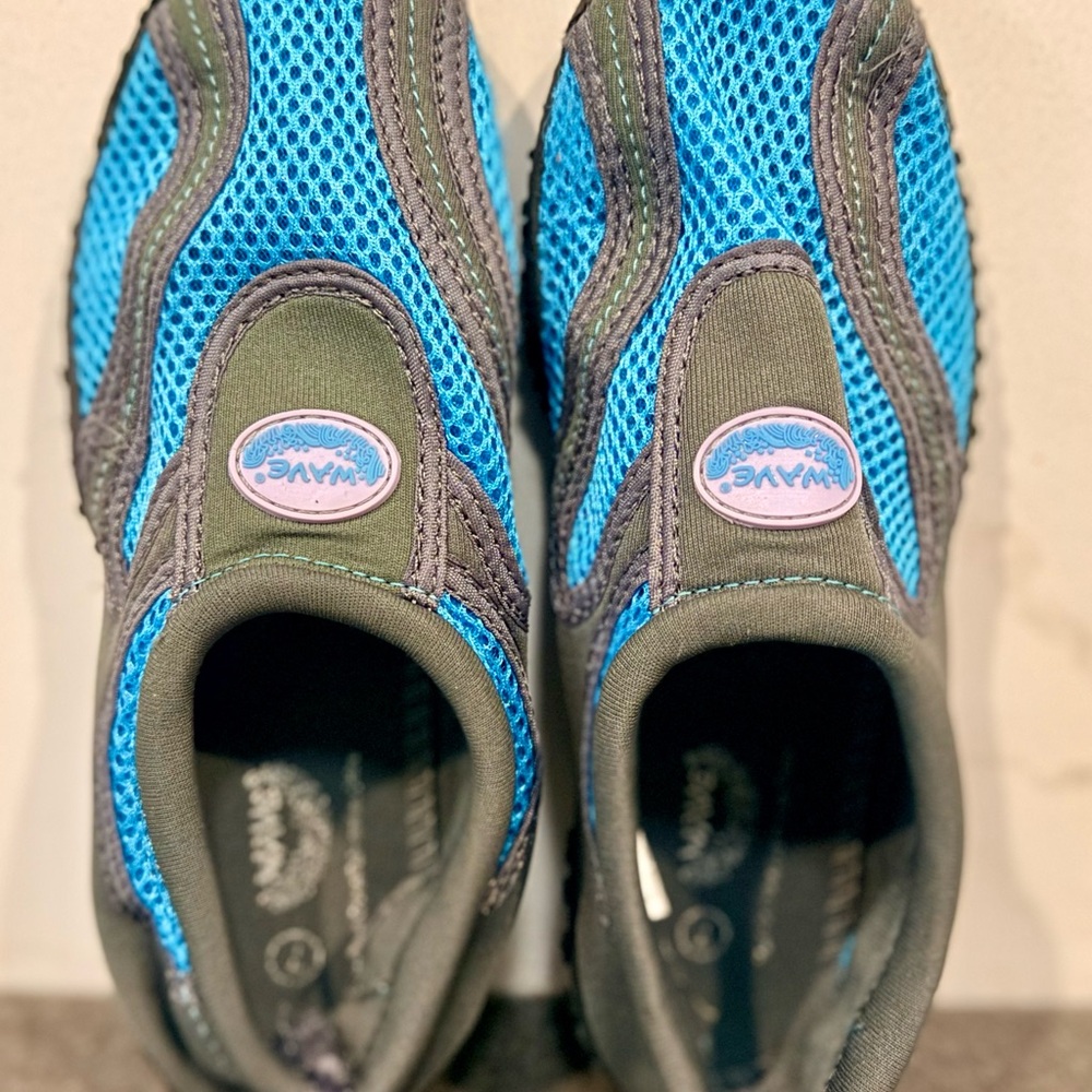 Women's Water Shoes for Beach, Hiking, Waterpark, Pools, and Vacation